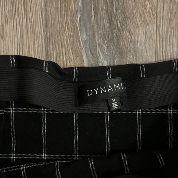 Dynamite Mini Skirt - Picture 2 of 2